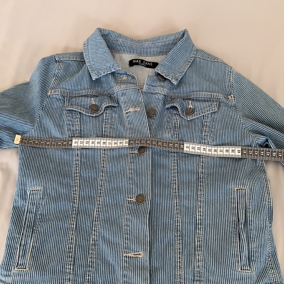 ✨2 for $25 Denim jacket | XS - Picture 4 of 6